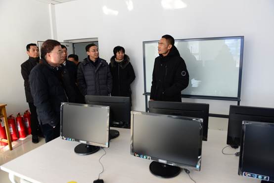 说明: C:\Users\Administrator\Desktop\国开办学评估2020.12月\评估会\16日上午9点10分现场考察(分部)\DSC_7396.JPG